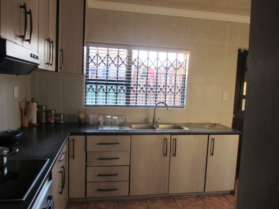 3 Bedroom Property for Sale in Grasslands Free State